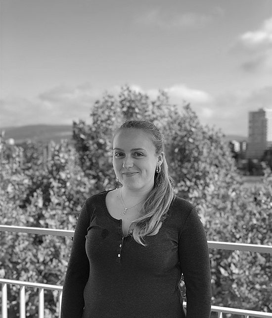 CV BnW